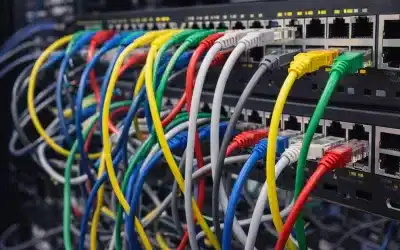 Patch cords fora de padrão: o elo invisível que compromete redes corporativas
